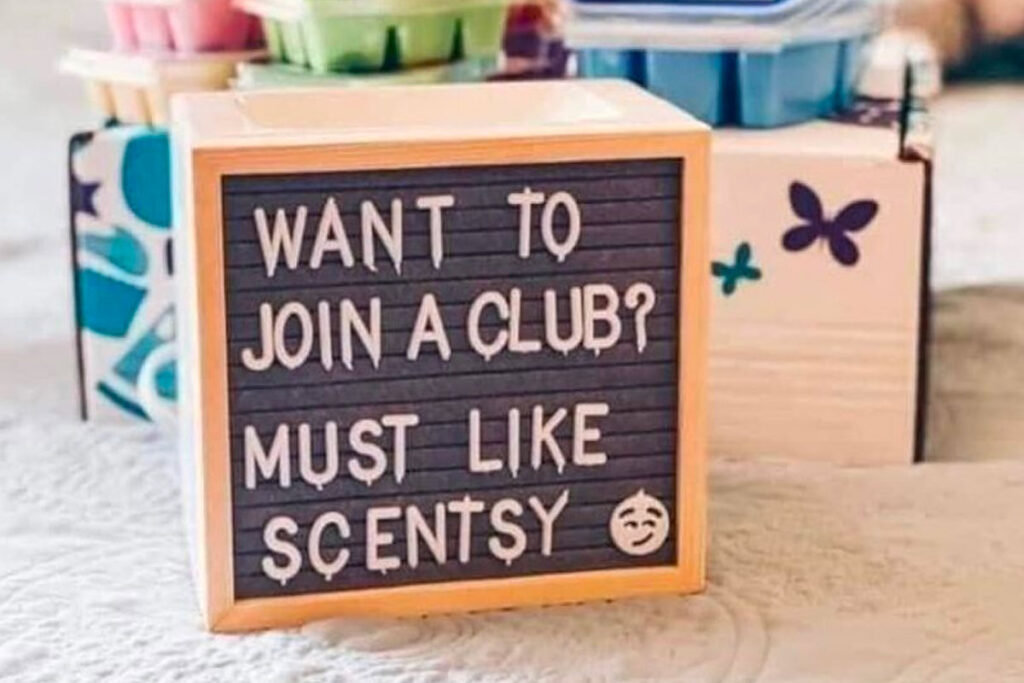 Join The Scentsy Club